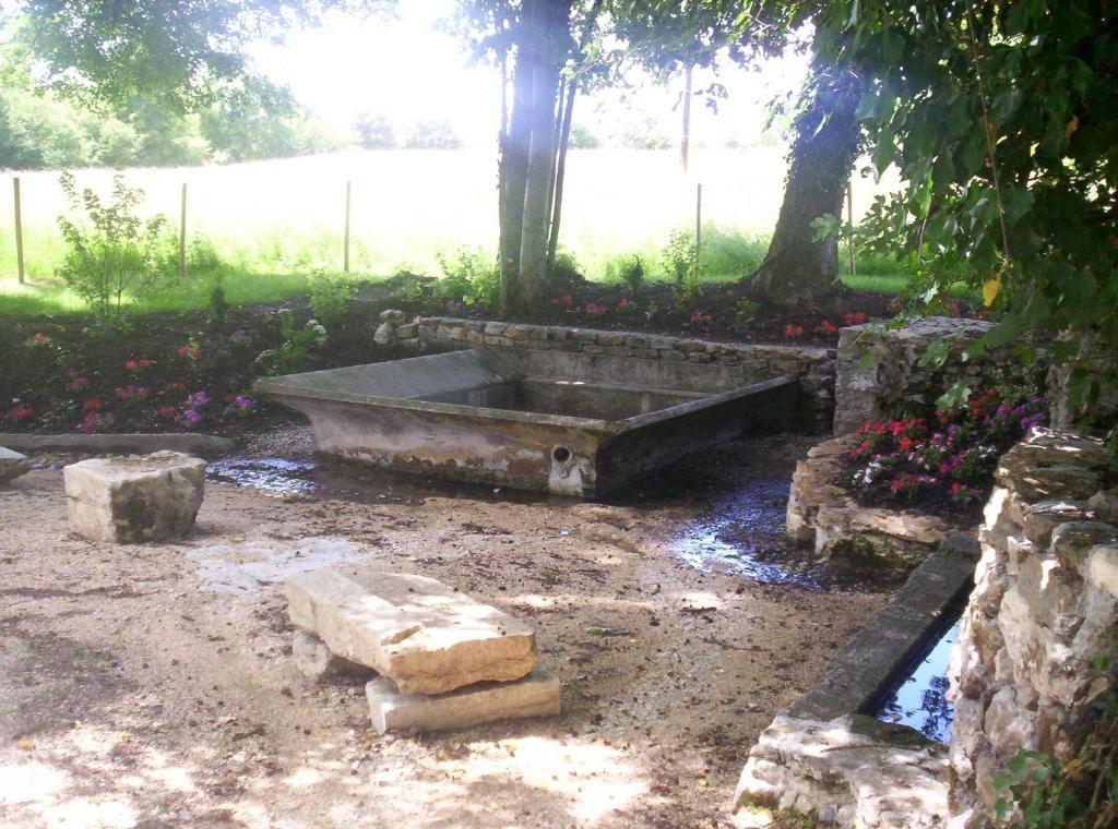 Dullin Auberge De Mandrin المظهر الخارجي الصورة